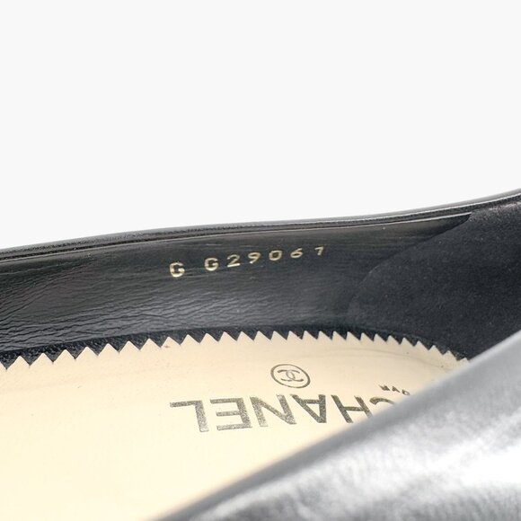 Chanel Cap Toe CC Kitten Pumps EU 38.5 US 7.5-8 Black Leather Pointed Low Heel - Picture 15 of 15